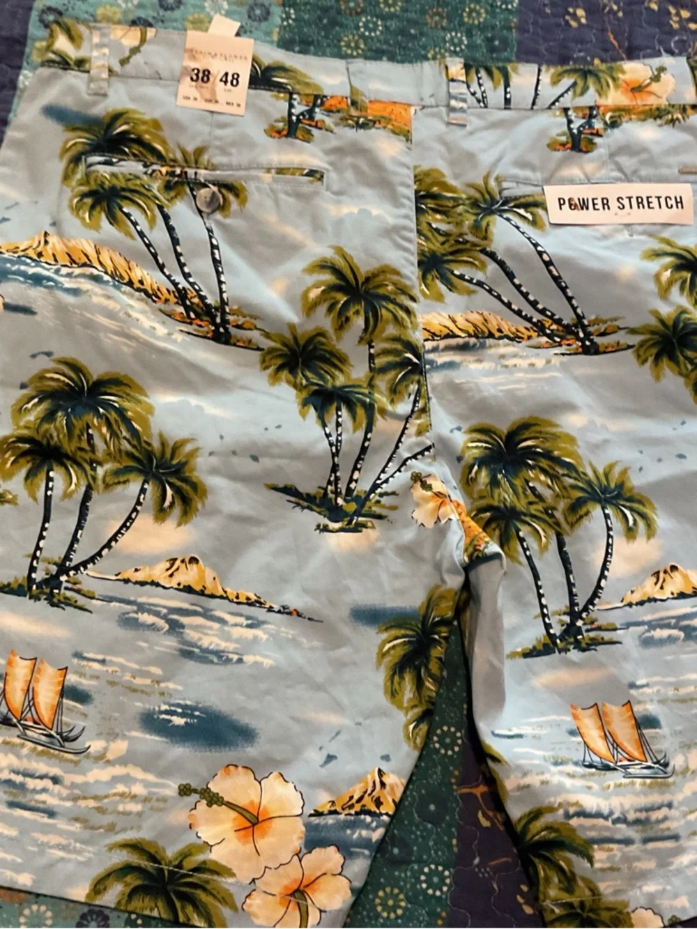 NWT Denim & Flower Stretch Shorts tropical island stretch 38